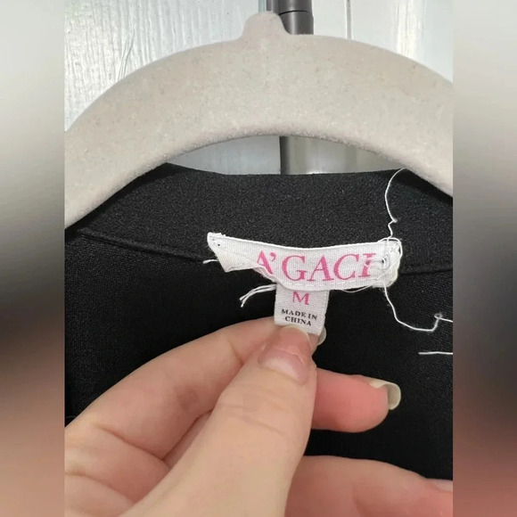 Black A’gaci Jacket - Picture 3 of 4